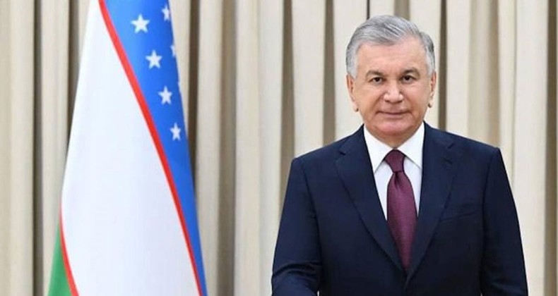 Liderler yeniden seçilen Özbekistan Cumhurbaşkanı Mirziyoyev’i tebrik etti