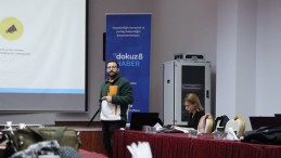 dokuz8AKADEMİ Mersin’deydi: “Çukurova Bülten GYY Dr. Aykurt’tan ‘PodCast’ sunumu…”