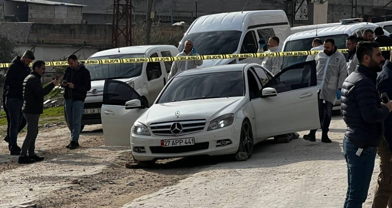 Gaziantep’te Bir Erkek Eşini ve İki Kayınbiraderini Öldürdü