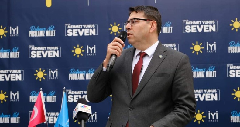 İYİ Parti Tarsus Belediye Başkanı adayı Seven’den tanıtım etkinliği