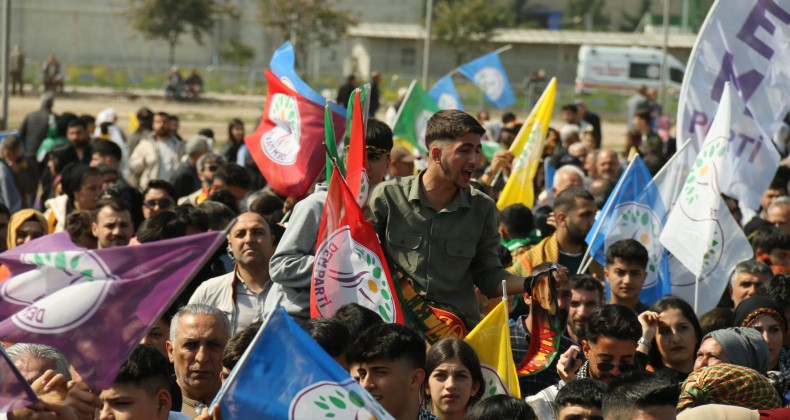 Mersin’de Newroz kutlaması gerçekleştirildi