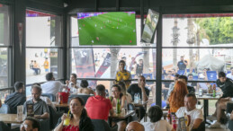 Sporseverler EURO 2024 coşkusunu Tribün Kafe’de yaşıyor