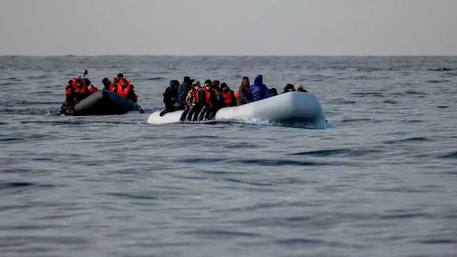 Mülteci teknesi alabora oldu: En az 38 kişi hayatını kaybetti