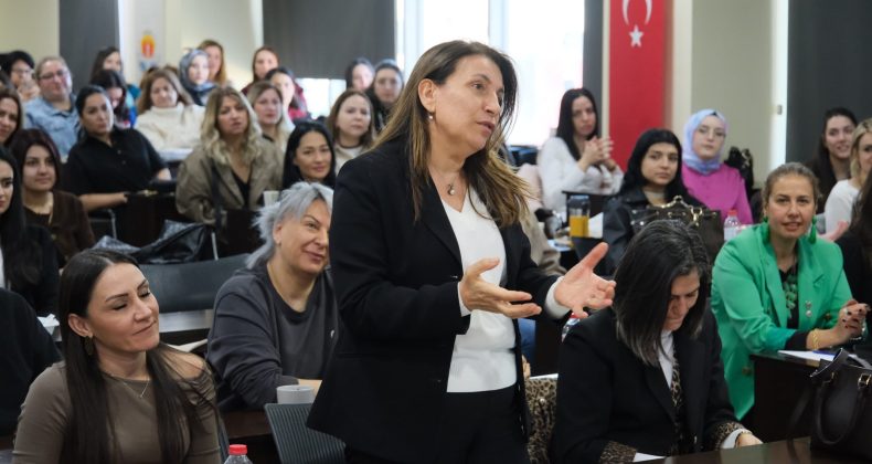 Adana Büyükşehir Belediyesi’nden eğitmenlere “Kapasite Geliştirme Eğitimi”