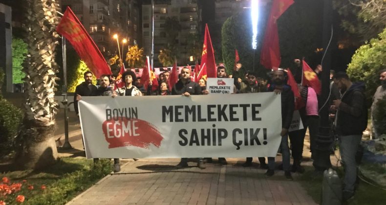 Adana’da TKP’den “Cumhuriyet için Laiklik için Sosyalizm için ayağa kalk” eylemi